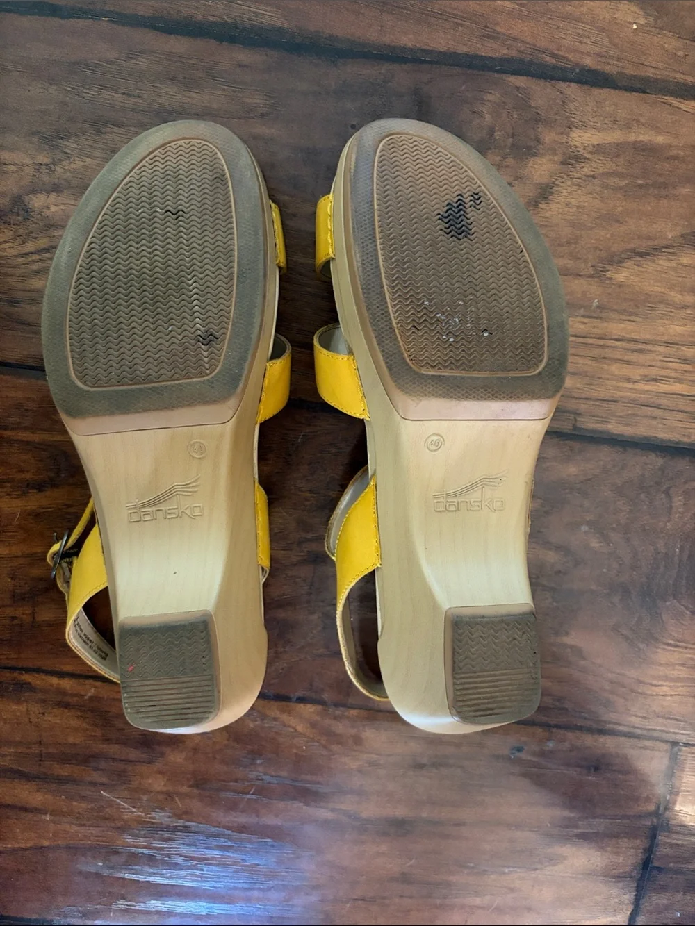 Dansko supportive arch